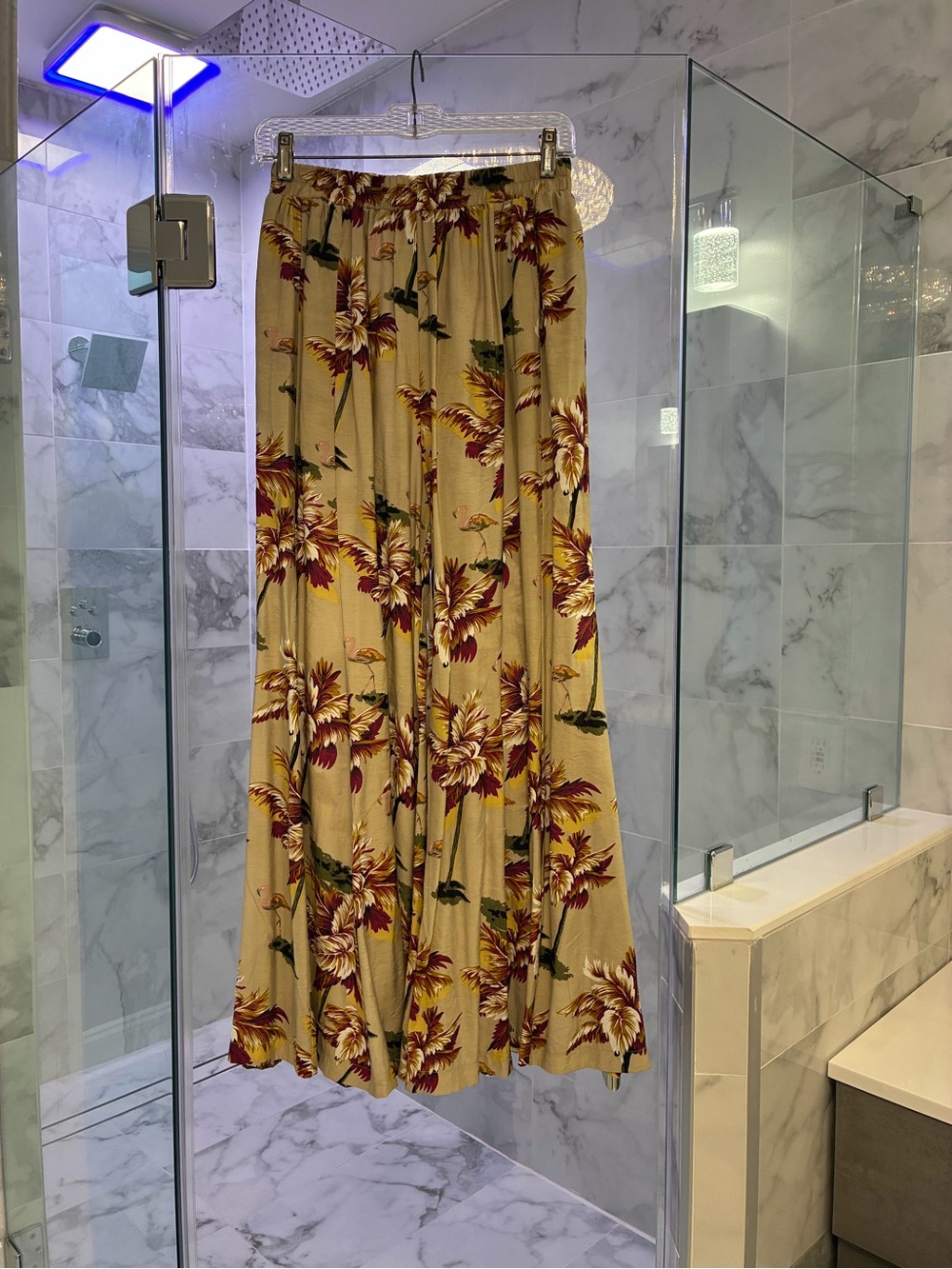 Easel Wide Leg Pants in Khaki with Burgundy Accents